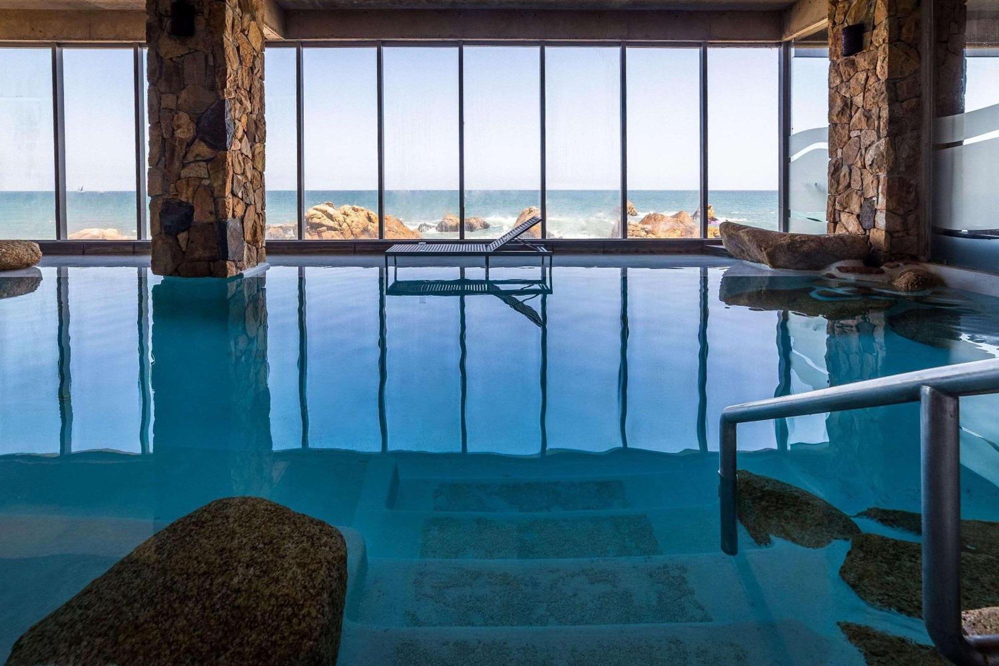 Radisson Blu Acqua Hotel & Spa Concon Exterior photo The spa at the Bay of Agia Napa